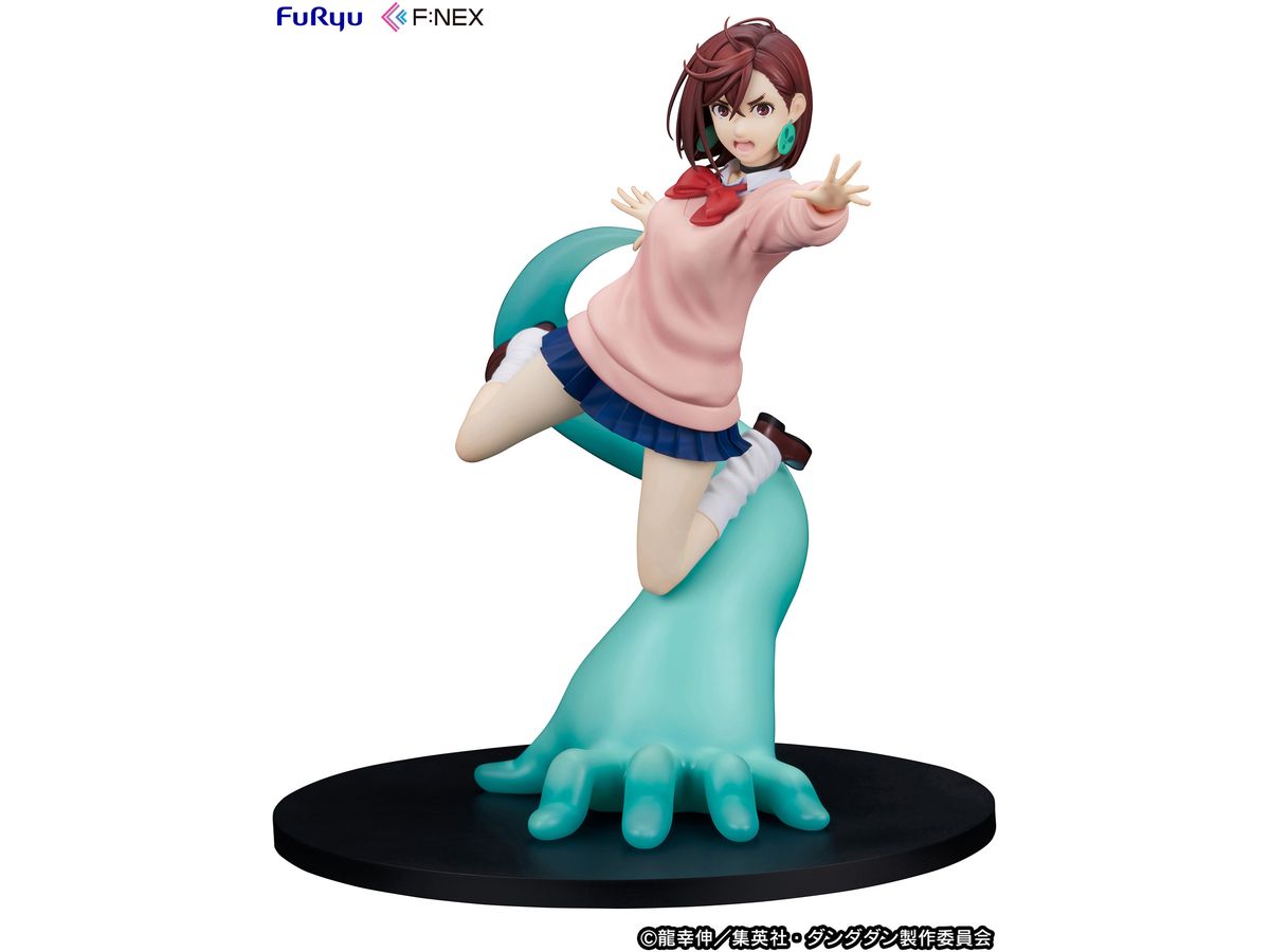 DAN DADAN: Momo